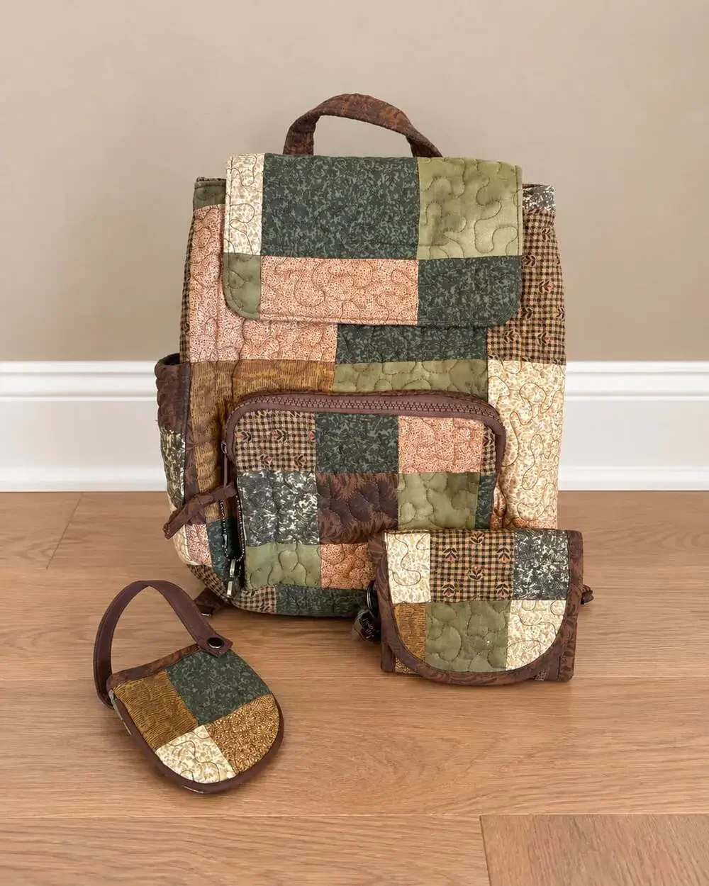 Donna Sharp Patchwork Quilted Backpack And Wallet Set